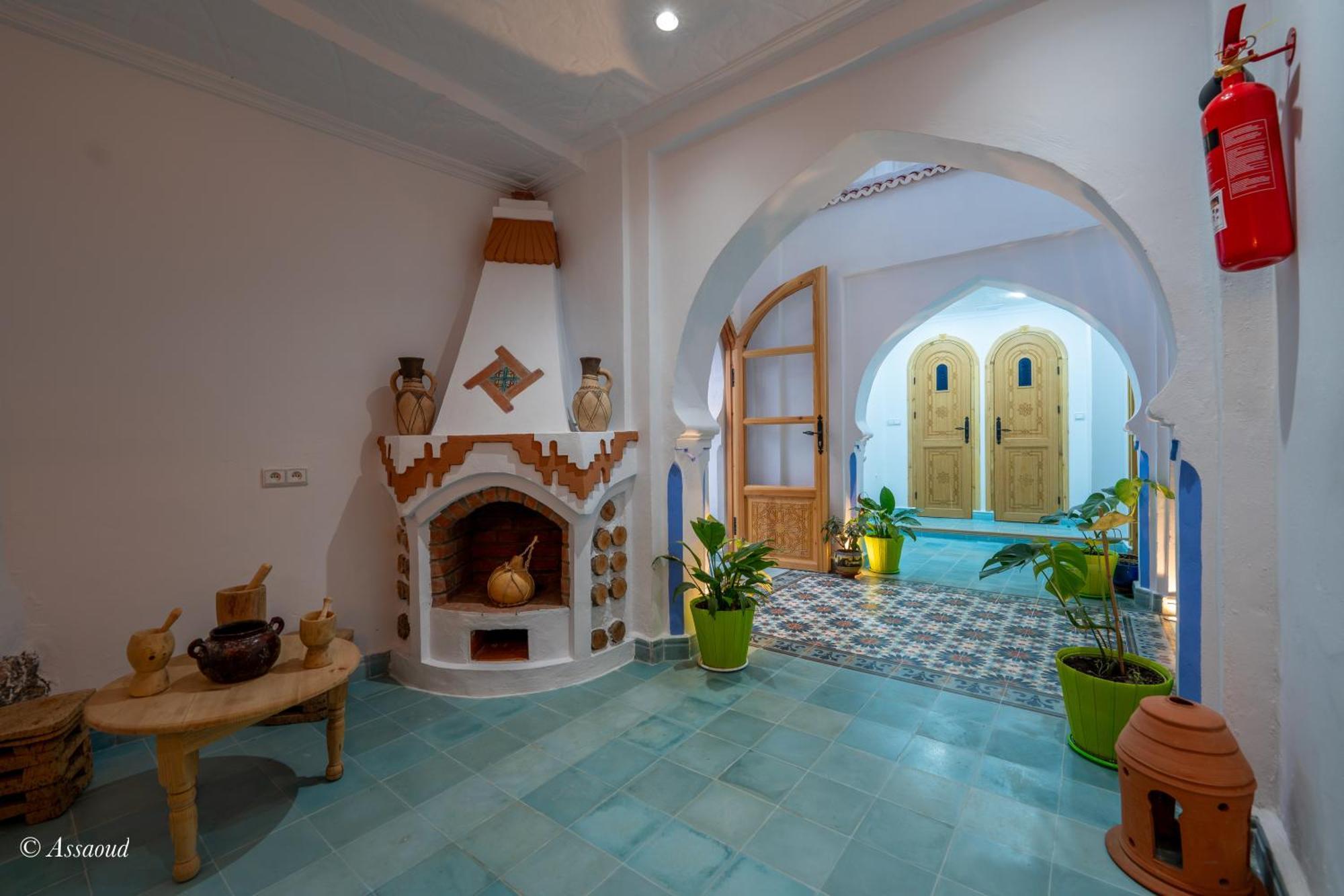 Alhambra Riad *